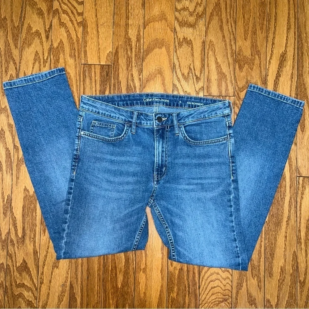 Calvin Klein Jeans Women’s Slim Boyfriend Jeans Size 8 - Picture 2 of 9